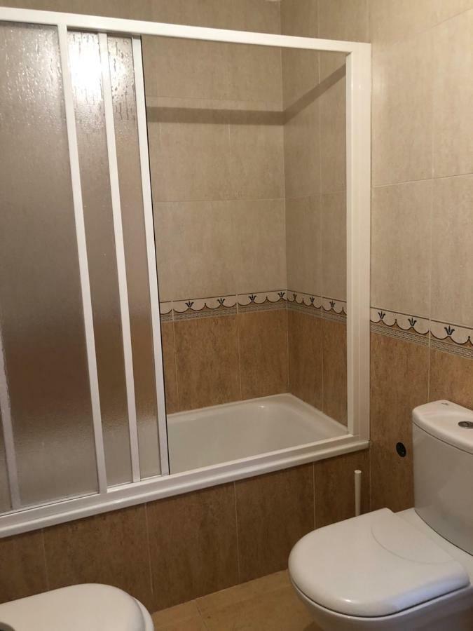Piso Vacacional en Avilés Apartamento Exterior foto