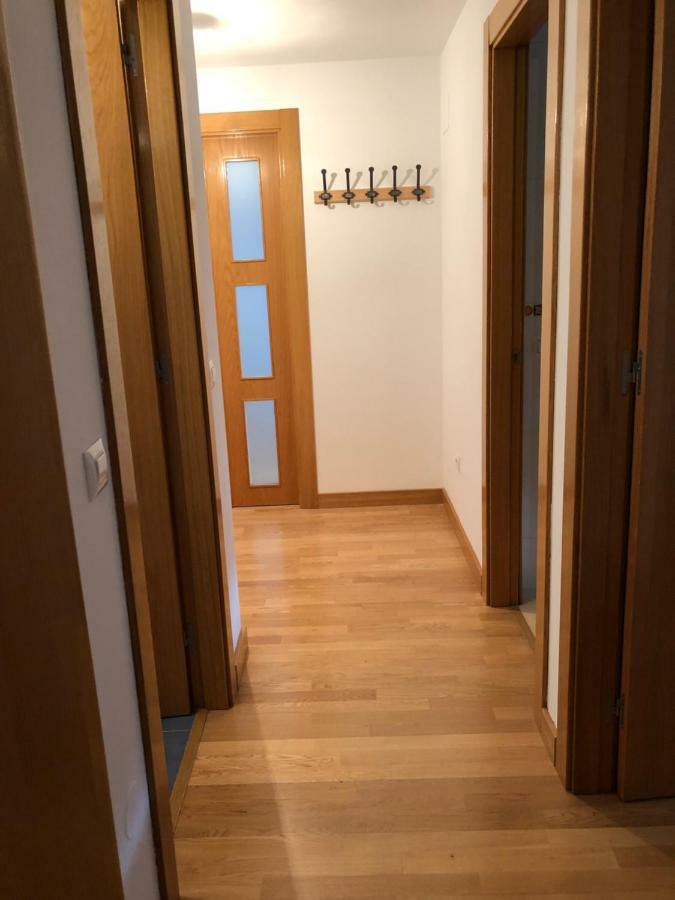 Piso Vacacional en Avilés Apartamento Exterior foto